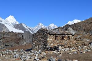 A lonely house on the lonely trail to Renjo La pass